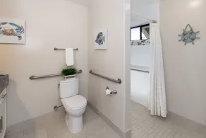 ❤ Seaside Sanctuary: Stair-Free 2BR Villa, Ocean Views from 3 Patios ❤ - Image 3