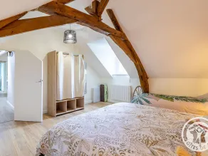 Gîte de groupe avec salle de jeux, jardin 4000m², proche forêt de Chandelais et Zoo de la Flèche - FR-1-622-56 - Image 4