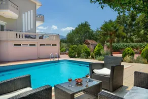 Amazing family vacation in a unique villa - Image 5