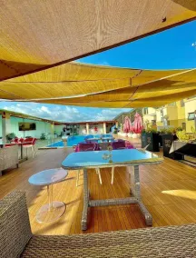 520 HOTEL Et RESIDENCE - Image 4