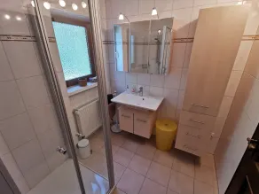 Ferienwohnung Am Moosweg, 100qm, Terrasse, 1 Schlafzimmer, 1 Wohnzimmer, max 4 Pers - Image 3