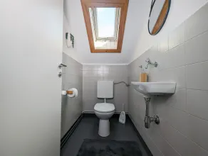 3 bedroom apartment - Image 5