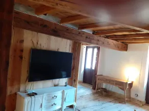 Beautiful Rural House in the Alt Pirineu Natural Park in the Unarre Valley - Image 2
