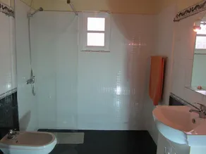 Appartamento di 60 mq con 2 camere da letto e una fantastica vista sul mare - Image 3