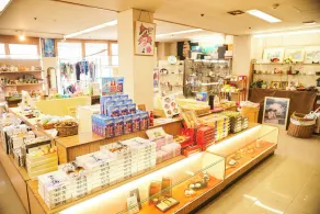 Shimoda Jyuraku Hotel - Image 2