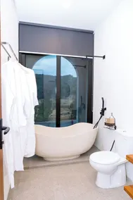 Losbaba Komodo Villa - Image 2