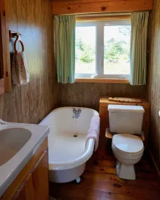 Writer's Retreat: Privacy within sight and sound of the sea - Image 5