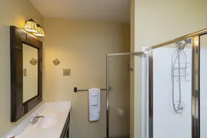3 Br: Soaring Eagle 201 - Image 3