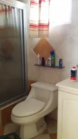 Budget 1-bedroom guest-friendly condo downtown, with TV and Wi-Fi - Image 2
