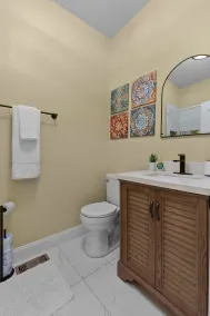 Red Brick Hideaway - Image 5