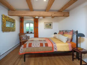 Historic Stohrerhof estate on Lake Ammersee with 1,000 m² garden for up to 11 people - Image 5