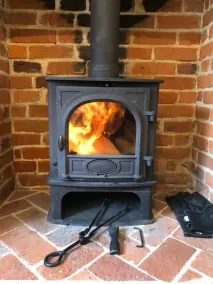 Charming Georgian flint cottage - Image 3