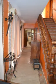 Luxury villa with private pool, barbecue, fireplace and 5 bedrooms - Image 2