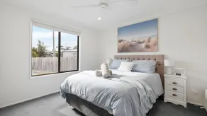 Penguin Mews - Image 4