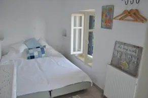 2 cama casa renovada tradicional com vistas panorâmicas sobre o mar em Kioni, Ithaca - Image 4