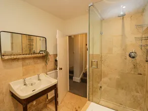 Pear Tree Cottage - Image 2
