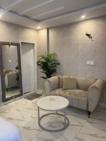 Luxus Suites - Image 4