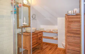 Stunning Home In Pleudaniel - Image 2