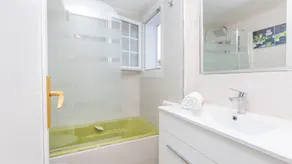2MONTEM01 - Beautiful house for 9 people with garden and private pool located near the beach of Blanes - Image 4