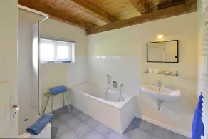 Ferienhaus Remise für 6 Personen mit großer Terrasse - Gut Grubnow Rügen - Image 3