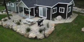 Gretel of The Shiny Pebble Cottages - Image 4