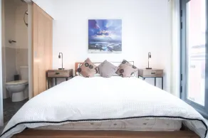 Maritime Quarter - 2 Bedroom Apartment - SA1 Beach Front Fishermans Way - Image 5