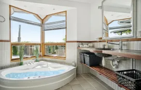 Gorgeous Home In Øster Assels - Image 4