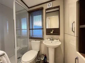 Stewarts Resort Lodge 34 - Image 5