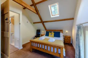Two Bedroom Family Friendly Holiday Cottage in the Cotswolds - Will's Cottage - Image 5