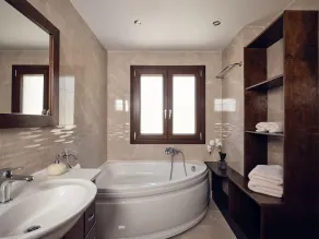 Karousa Villa - A luxury retreat with stunning views, by Zantewize - Image 5