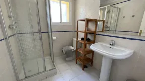 Nice ground floor walking distance from marina and beaches - Image 3