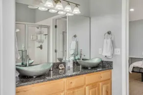 Ski Retreat with Hot Tub & 360 Views of SLC from 5bd 4ba in Draper, 100% 5 Stars - Image 5