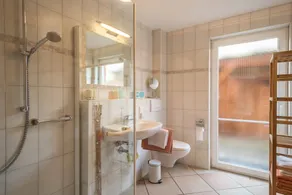 Schöne Ferienwohnung \"Sabinas Gästewohnung\" in der Nähe des Bodensees - Image 2