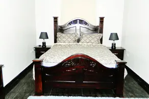 House - Image 3