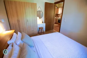 Two Bedroom luxury apartment - Image 4