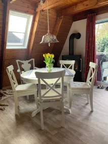 Spökenkieker pet-friendly roof-only vacation home in Detern East Frisia - Image 3
