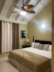 Townhouse with oceanview and private beach - Image 4