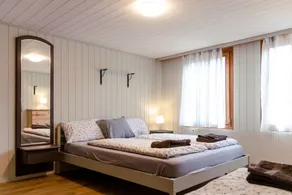 Familienapartment mit Seeblick. 12 Personen, Ringgenberg-Brienzersee, 4 km nach Interlaken - Image 4