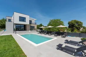 Luxury Villa Mojito with Pool - Image 4