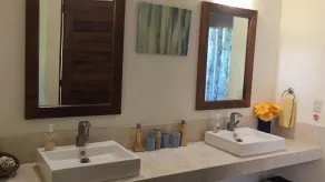 CASA MONARCA. Playa La Ropa, Zihuatanejo, Gro. Mexique. - Image 2