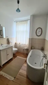 Apartamento bem no meio - Image 2