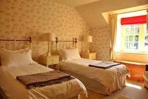 Cottage in North York Moors Near Manor House - Image 3