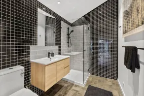 10 Allen Street - Image 3