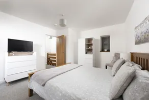 Aval Dor Barn, Hot Tub, Pet Friendly - Image 5