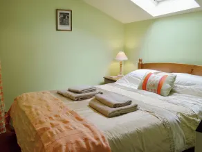 4 bedroom accommodation in Ford, near Bideford - Image 4