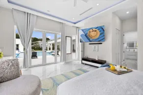The White House of Miami, Perfect for Your Family - Image 5