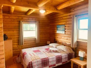 Beautiful 3 Br Log Cabin Close to White Sand Beach - Image 4
