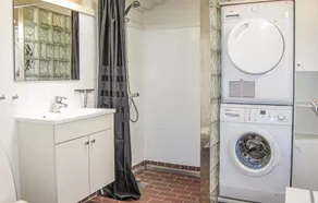 2 Bedroom Lovely Apartment In Allinge - Image 2