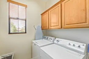 Serenity Town House! Heated Pool, Gym! 2 King Beds! 1 Dog Friendly! - Image 2