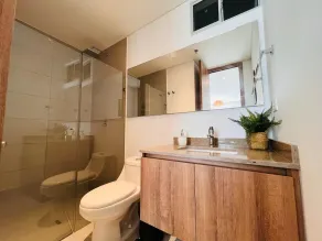 Apartment with sea views - Image 5